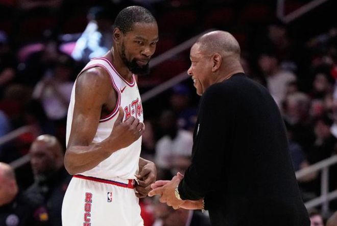 火箭双杀雄鹿终结13连败 雄鹿残阵惨败字母哥缺