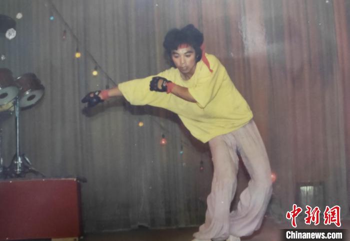 霹雳舞的年轻化进程：青少年成为主力，逐步走